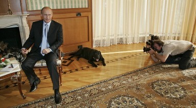 RUSSIA-JORDAN-PUTIN-ABDULLAH II-DOG