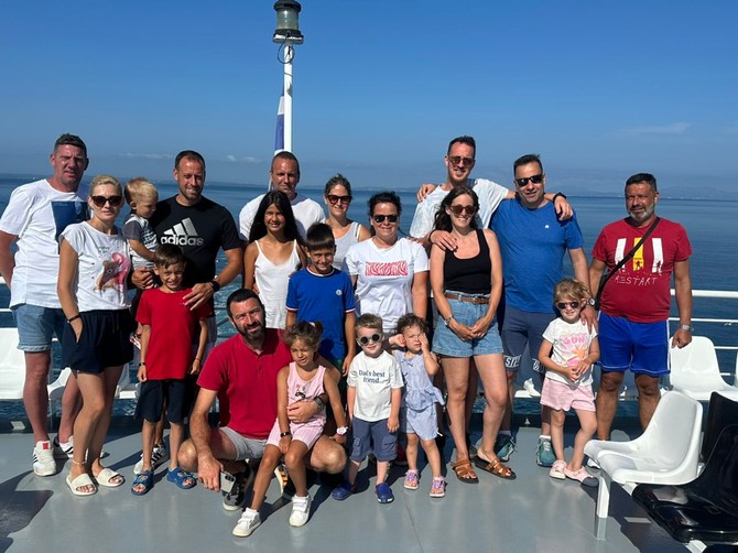 Nas 19-oro uputilo se na letovanje kolima - 1.000 km i priča koja se pamti