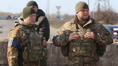 Prezydent Ukrainy jest bliski zwolnienia dowódcy armii. Ale ten jest zbyt popularny, czego obawia się Zełenski [ANALIZA]
