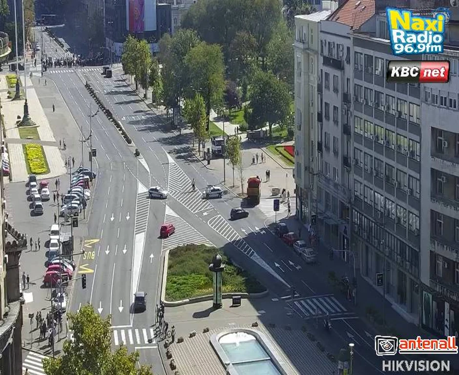 Trg Nikole Pašića je blokiran