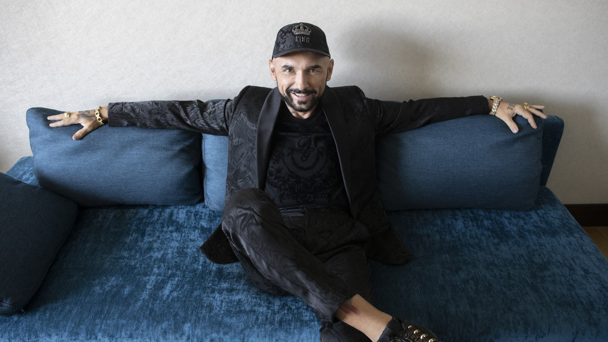 Patryk Vega prezentuje zapowiedź filmu "Bad Boy". Zobacz wideo Film