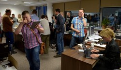 Wipler i Ikonowicz w redakcji "Wprost", ABW szarpie Latkowskiego. ZDJĘCIA