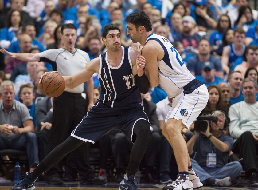 Enes Kanter boi się o życie! Krytykował Erdogana, grożą mu śmiercią