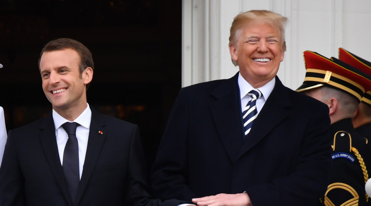 Emmanuel Macron francia államfő és Donald Trump amerikai elnök /Fotó: AFP