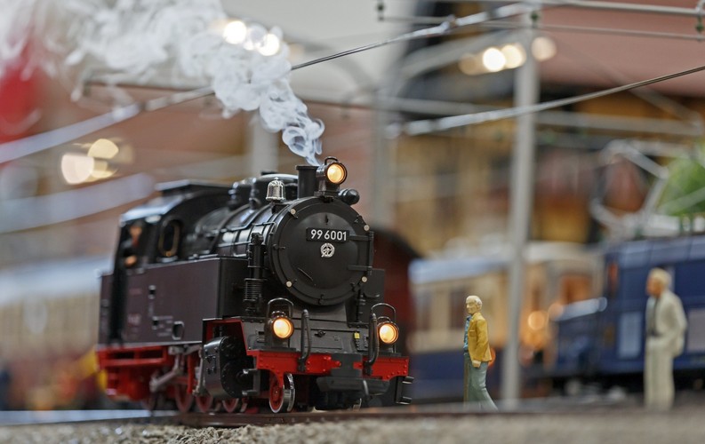 WYSTAWA MINIATUROWYCH KOLEJEK W SINSHEIM