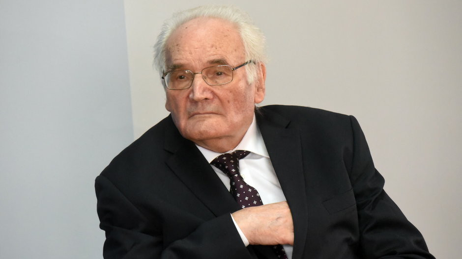 Prof. Władysław Stróżewski kończy 90 lat - Informacje
