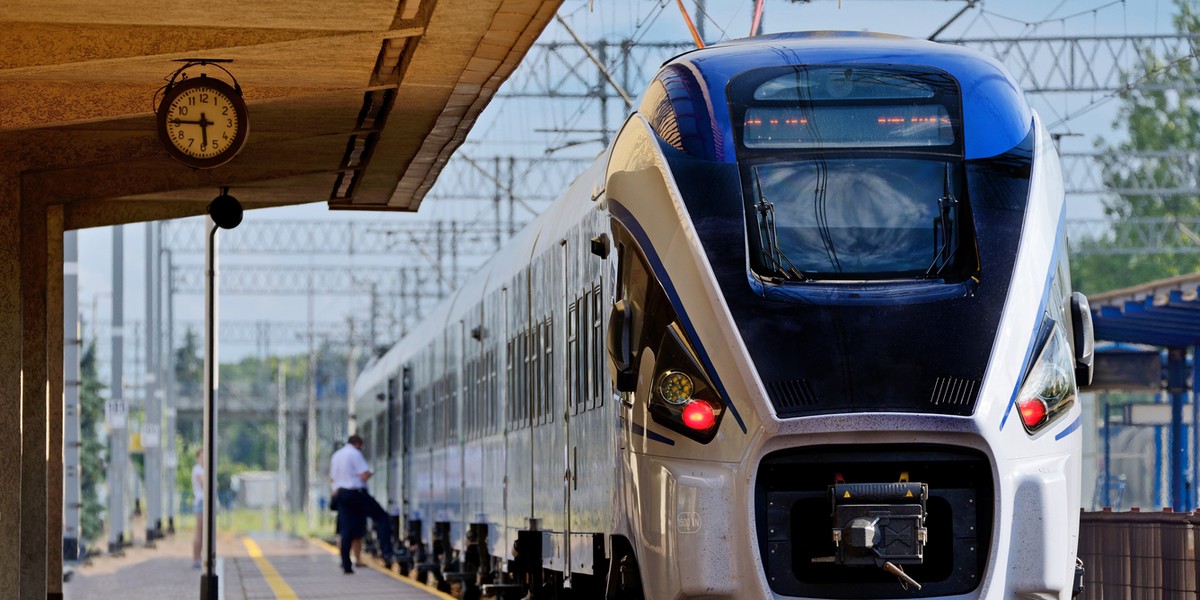 PKP Intercity wprowadza bezpłatne przejazdy dla obywateli Ukrainy.