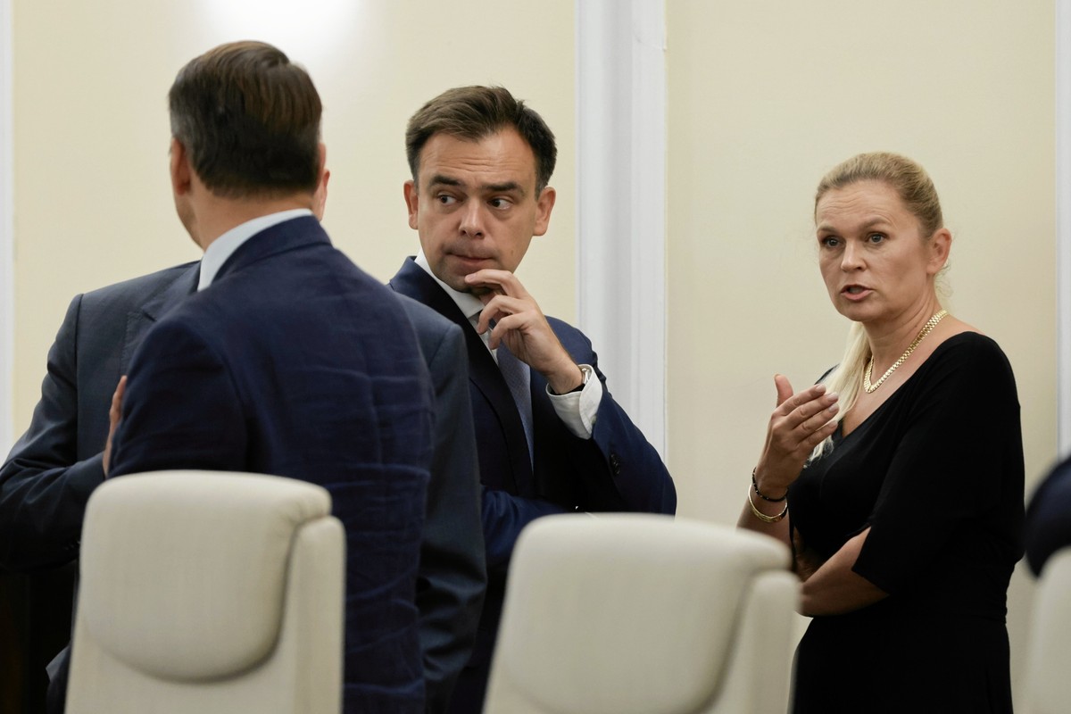 Andrzej Domański zapowiadał podniesienie wskaźnika wynagrodzeń dla budżetówki z 4,1 proc.
