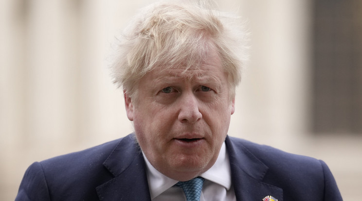 A botrány miatt Boris Johnson lemondását követelik / Fotó: MTI/AP/Matt Dunham