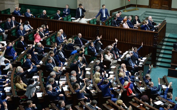 Poseł Małecki z PiS na spotkaniu ws. TK w charakterze obserwatora