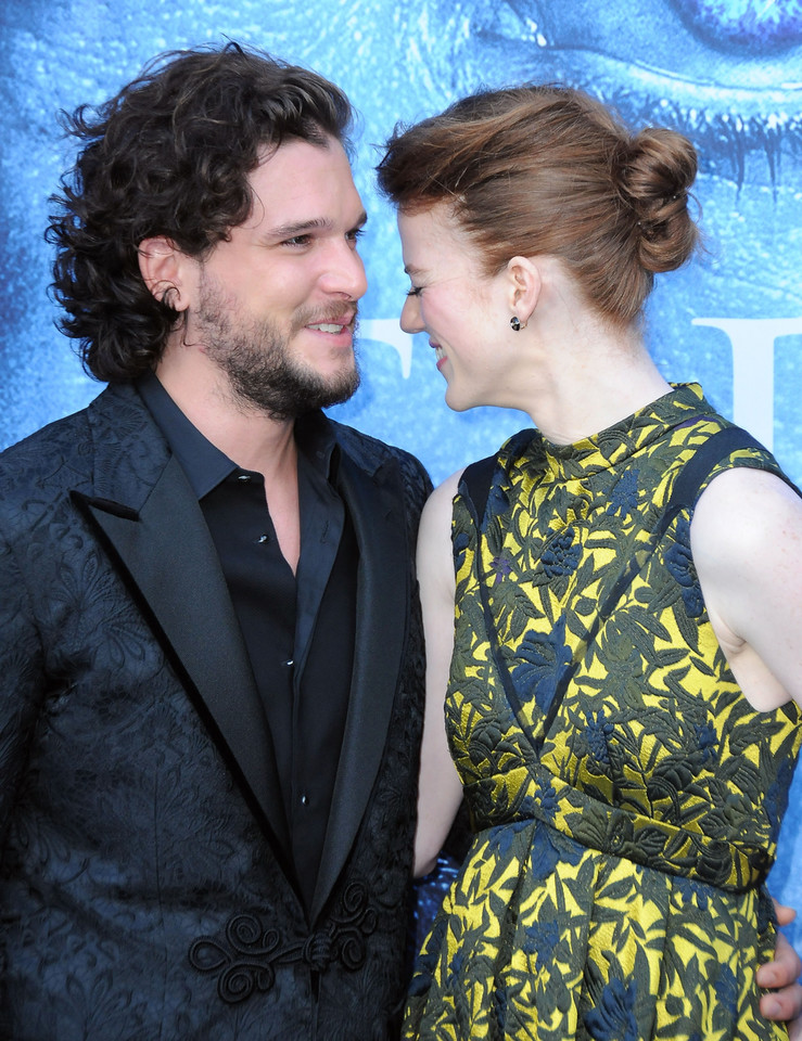 Kit Harington i Rose Leslie na premierze 7. sezonu "Gry o tron", 2017 r.