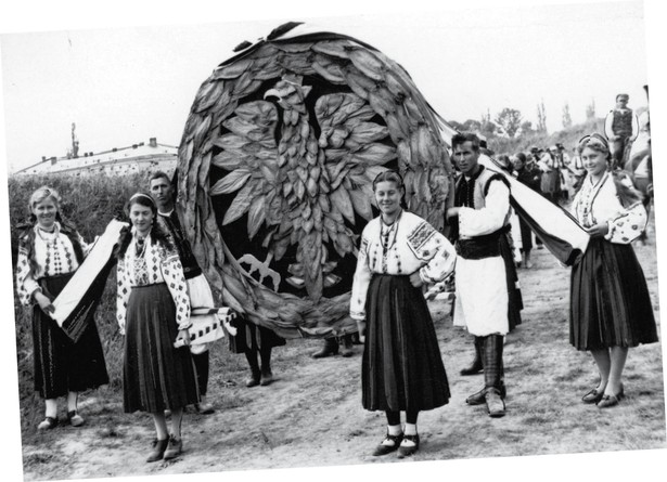 Święto winobrania w Zaleszczykach, 1938 r. fot. NAC