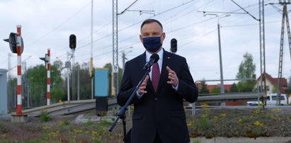 Duda przerwał milczenie. Zrobił to na nietypowej konferencji