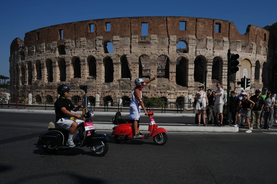 Vespa, Rim