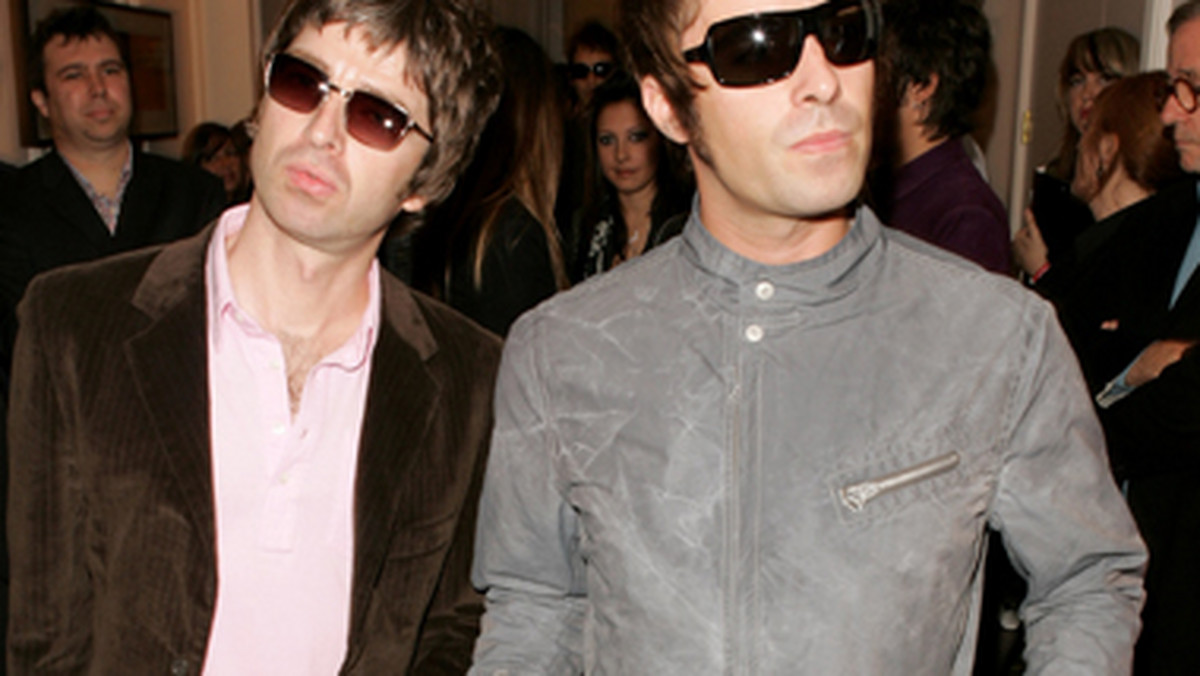 Liam i Noel Gallagher nawiązali pierwszy kontakt od czasów rozpadu Oasis w 2009 roku.