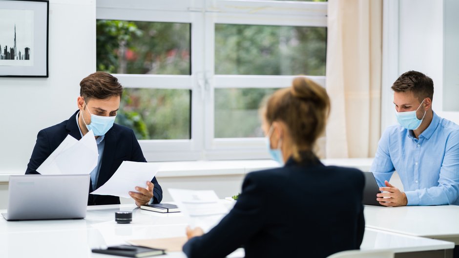 Odwilż na rynku pracy? Największa liczba ogłoszeń od początku pandemii