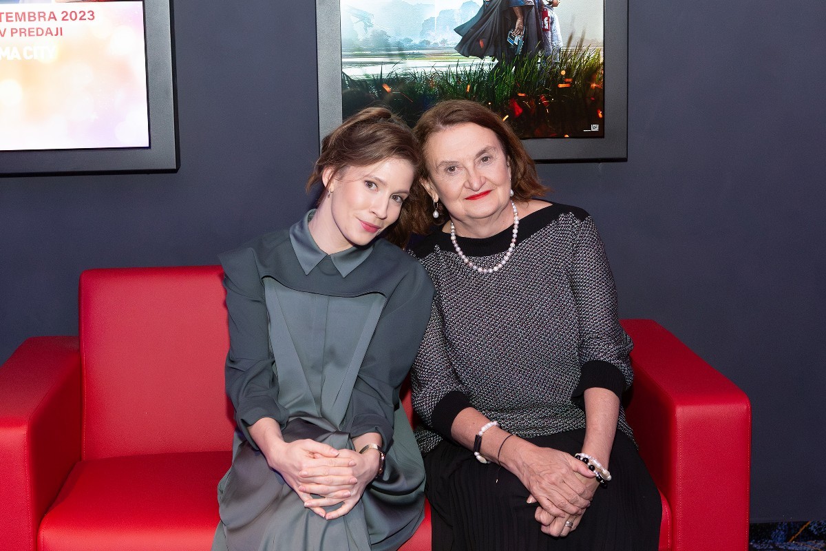 Janka Kovalčiková a Eva Holubová.