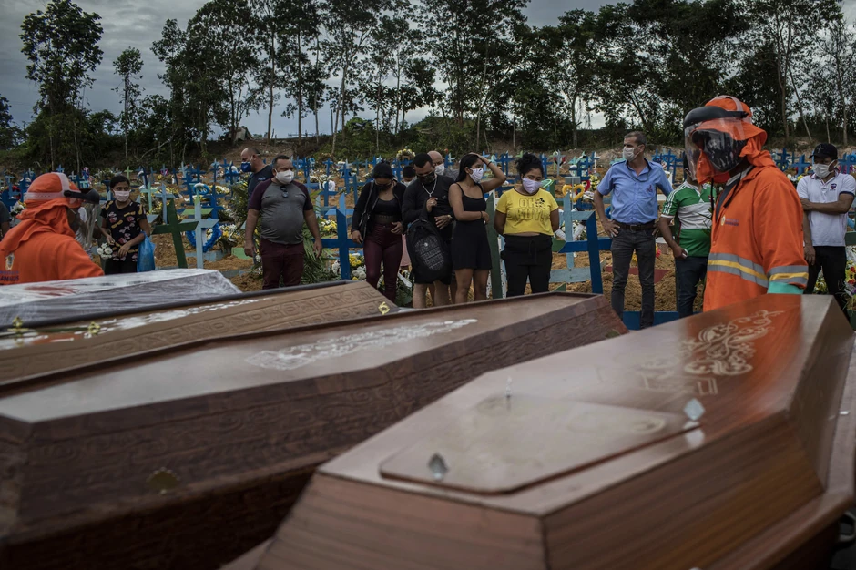 Masovne sahrane u Brazilu