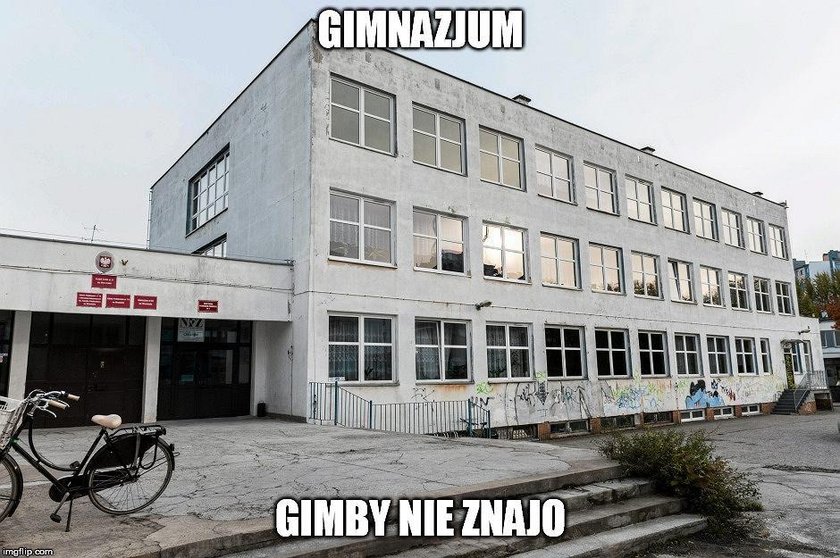 Duda podpisał ustawę o edukacji. Internauci się śmieją MEMY