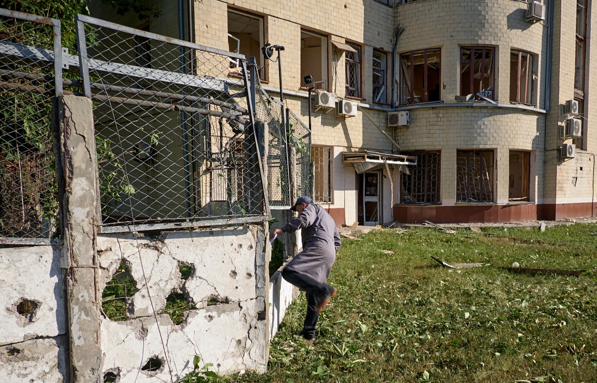 Rosyjski atak na Charków