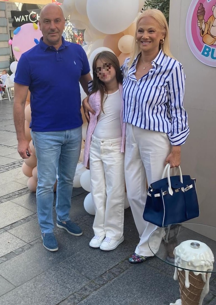 Ilda Šaulić sa mužem i ćerkom