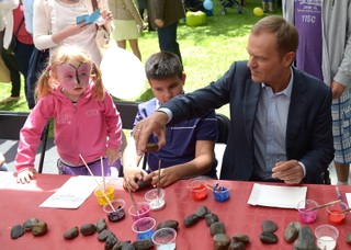 Dzieci opanowały Kancelarię Premiera, Pałac Prezydencki i Sejm