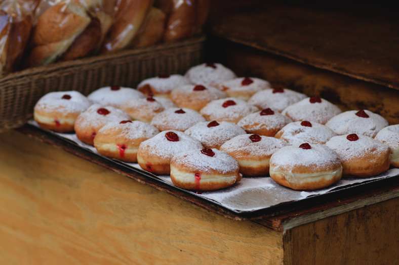 Tradycyjne chanukowe sufganijot