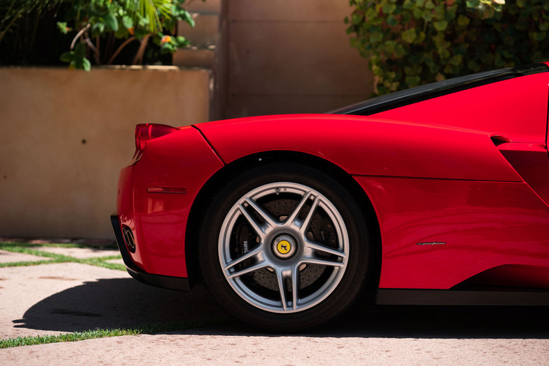 Ferrari Enzo