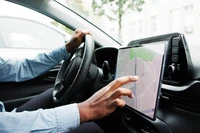 Tablety samochodowe. Te tanie urządzenia dadzą ci wiele możliwości