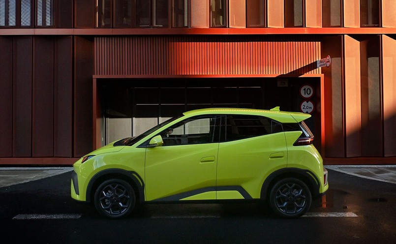 BYD Dophin Surf