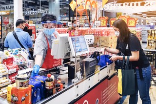 Pracownicy handlu bohaterami czasów koronawirusa