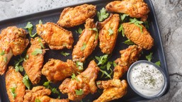 pyszny obiad na poniedziałek. podajemy przepis, ty gotujesz. chrupiące skrzydełka