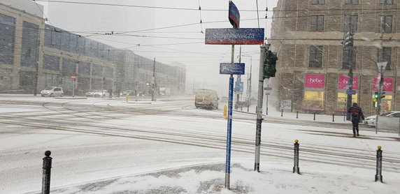 Burza śnieżna w Warszawie