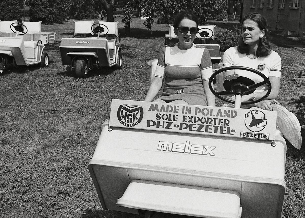 宏 ZX9R Kawasaki dla fanatyków sportu. Dane techniczne, osiągi, opis