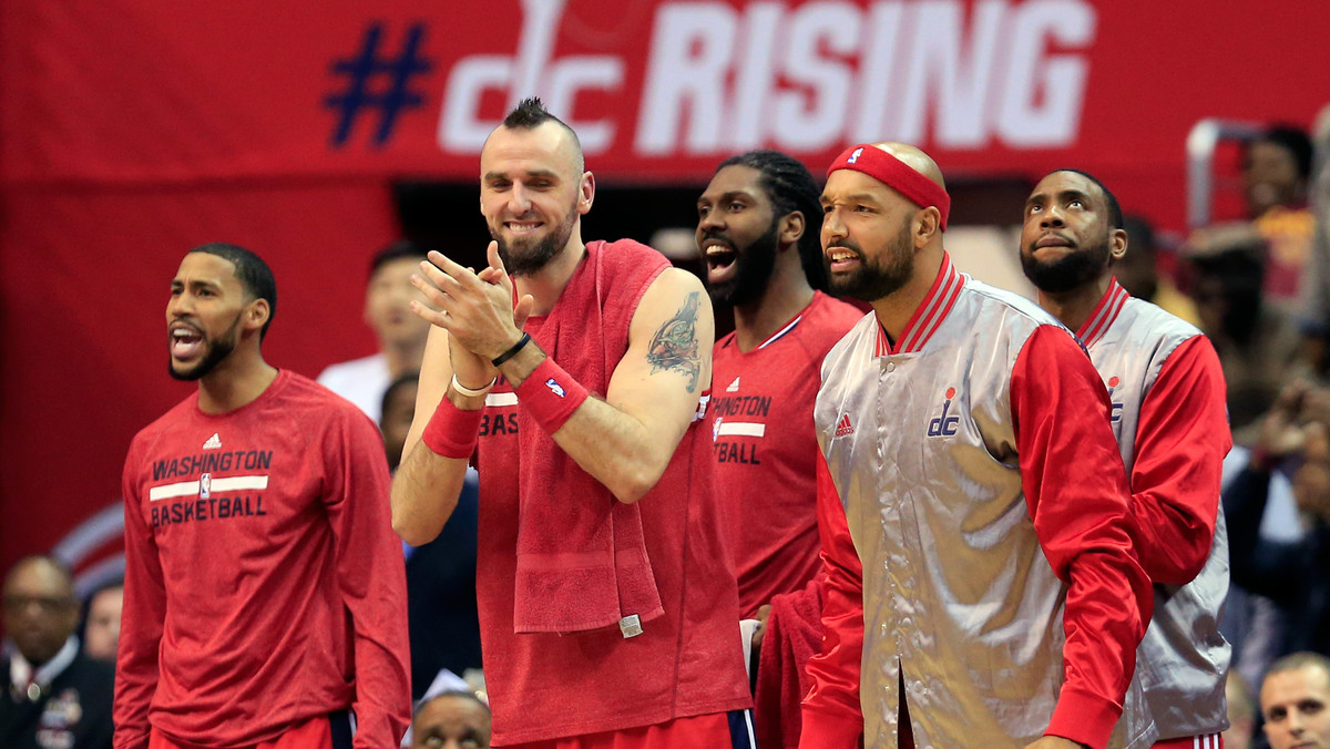 Washington Wizards wykorzystali atut własnego boiska i wygrali z Cleveland Cavaliers 91:78. Marcin Gortat nie zachwycił indywidualnie, zdobył tylko cztery punkty i sześć zbiórek.