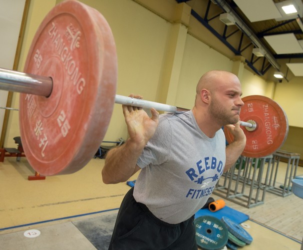 Tak trenują polscy sztangiści. Przerzucają tony żelaza