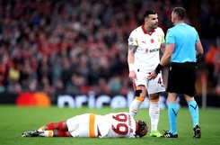 Paweł Raczkowski w ogniu krytyki. 'Mecz miał prowadzić najlepszy arbiter na świecie, a sędziował najgorszy'