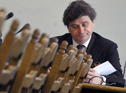 "Kaczyński jest droższy niż Kwaśniewski"