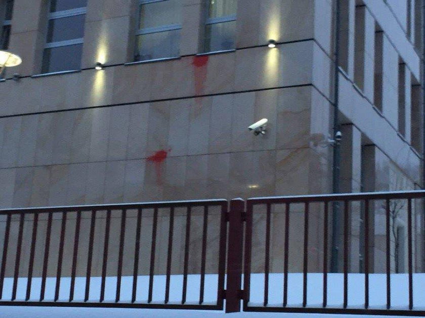 Atak na polski konsulat. Głos zabrał ambasador