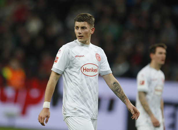 Liga niemiecka: Kownacki show! Dwa gole Polaka w meczu z Schalke