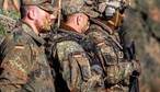 Młodzi Niemcy masowo dostają pisma z wojska. Bundeswehra chce być wielka