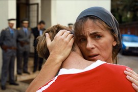 POTRESNO PISMO koje je Mira Furlan ostavila SINU MARKU: "Sile koje su nas isterale iz naših domova izvojevale su globalnu pobedu..."