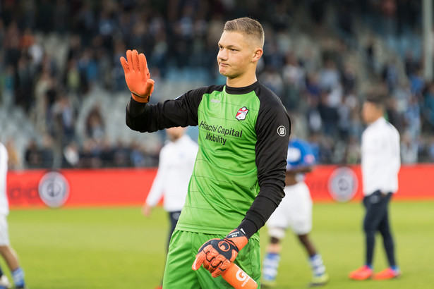 Ajax Amsterdam posadził swojego nowego piłkarza w... oślej ławce [WIDEO]