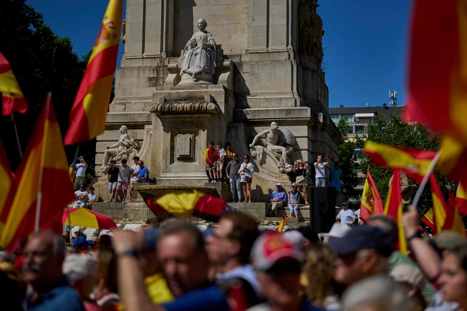Protest u Španiji protiv vlade Pedra Sančeza