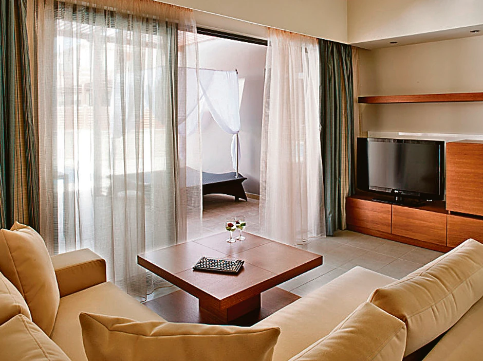 kad im ovde dosadi, mogu da uskoče u bazen koji je ispred