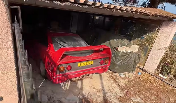 Ferari