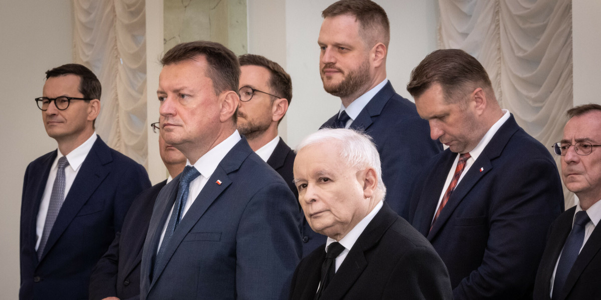 Prezydent dokonał zmian w składzie rządu. Jarosław Kaczyński wrócił na fotel wicepremiera.