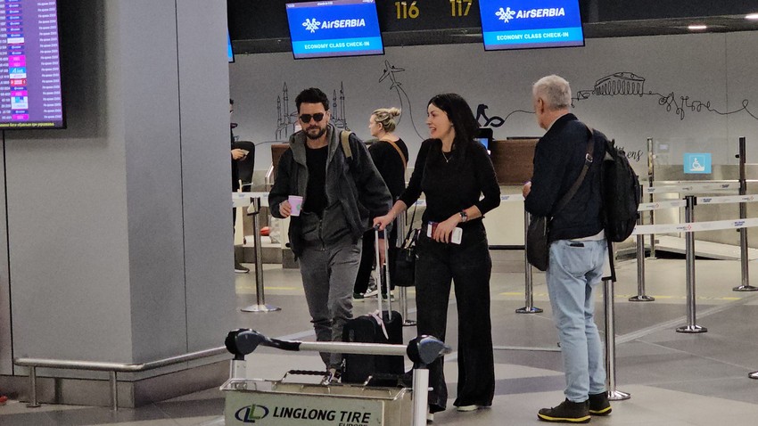 Sloboda Mićalović i Igor Đorđević na aerodromu