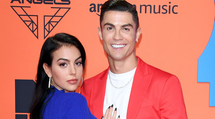 Georgina Rodríguez és Cristiano Ronaldo kisfiuk elvesztése feletti gyászát az édes, kis csöpség enyhíti/Getty Images