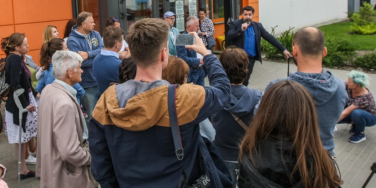 protest rodziców z Kokoszek 